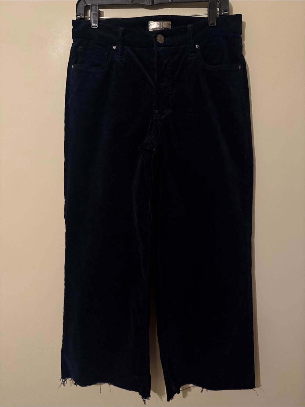 NWOT- KUT from the Kloth Meg Corduroy High-Rise Wide Leg, Navy, size 6 - Picture 5 of 12